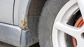 Auto, rez a z�ruka