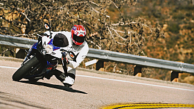 Pirelli Diablo Rosso - p�t milion� na kont�!