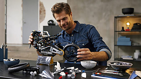 Fantazie! LEGO Technic BMW M 1000 RR