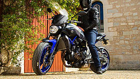 Vayyar 4D: superv�konn� radar pro motocykly