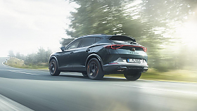 Pedstavujeme: Falken Azenis FK520 UHP