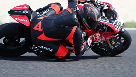 P�edstavujeme: Dunlop Qualifier Core