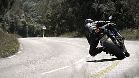 P�edstavujeme: Dunlop Qualifier Core