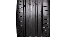 V�t�z test� podruh�: Bridgestone Potenza Sport