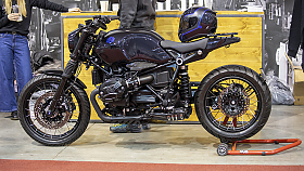 Motocykl Praha 2023 - mal� ohl�dnut� slovem i obrazem