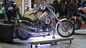 Motocykl Praha 2023 - mal� ohl�dnut� slovem i obrazem