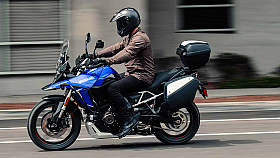 P�ij�d� nov� Suzuki V-Storm 800
