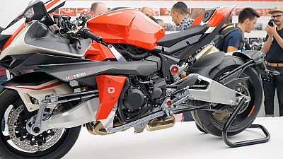 EICMA 2022: nejkrsnj motorkou je Ducati Diavel V4